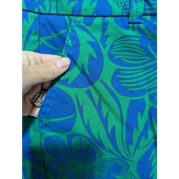 Talbots Women's Blue & Green Tropical Floral Pattern Everyday Chino Shorts Size - Picture 3 of 5